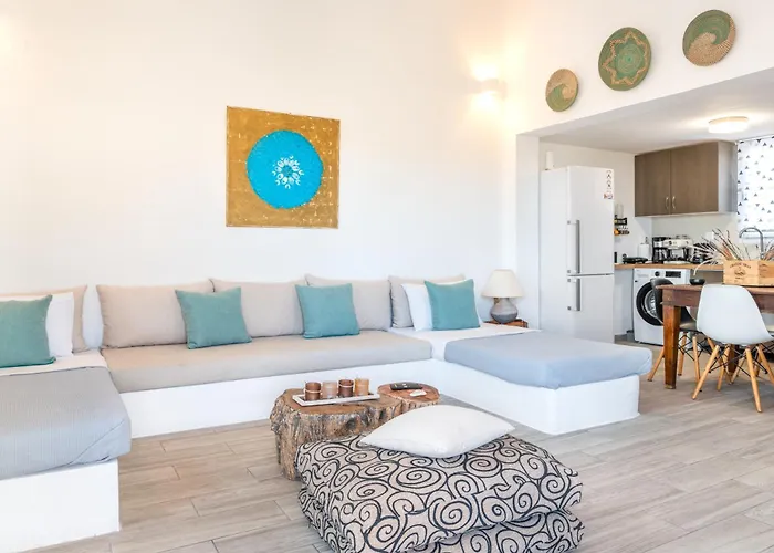 Revery House 別荘 イオス島 チョーラ